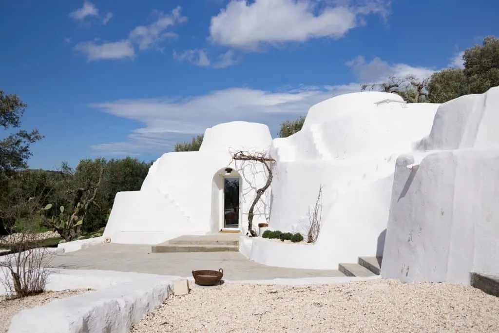 Stay in a trulli in Puglia. Where to stay in Puglia.