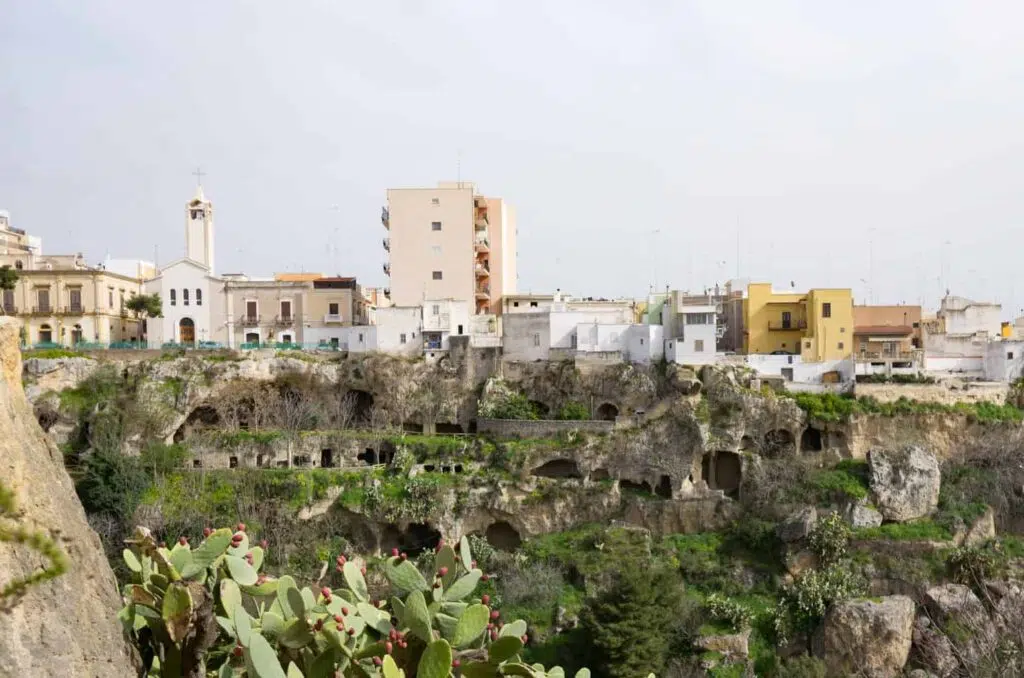 Best towns in Puglia Italy. Things to do in Massafra.