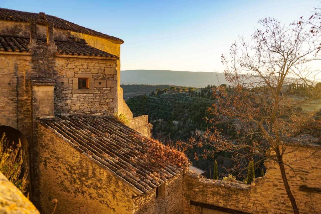 The villages of the Luberon are one of the must-do day trips from Avignon, France