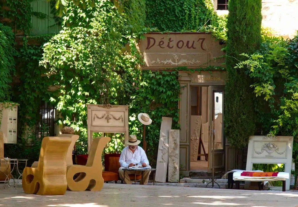 The streets of Saint-Rémy-de-Provence. A great day trip from Avignon.