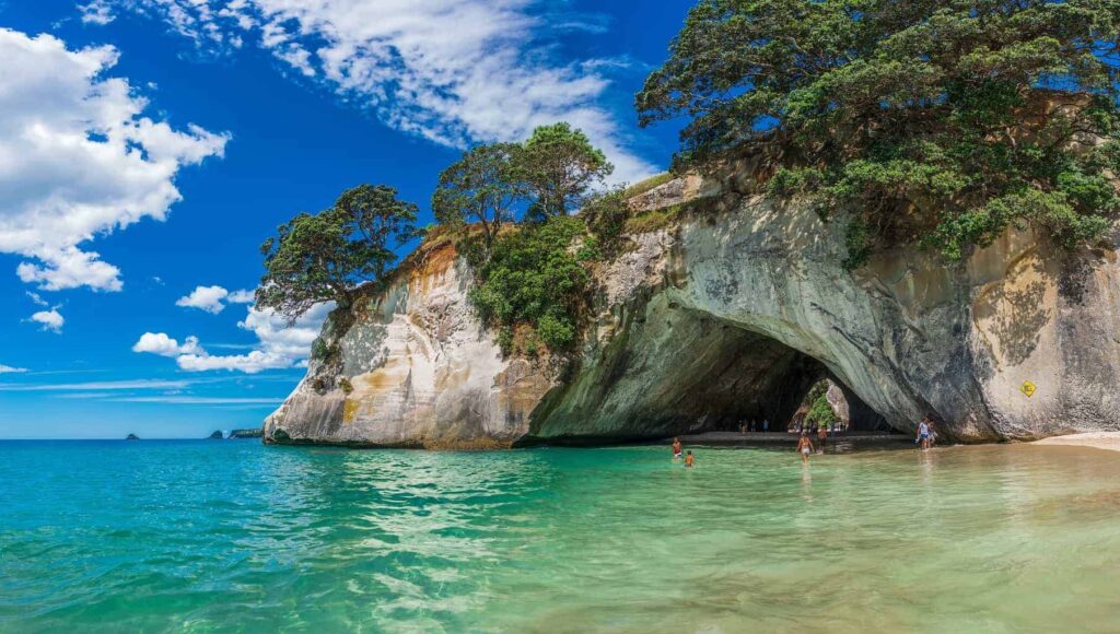 35 Unforgettable Things to do in New Zealand - The Ultimate Bucket List!