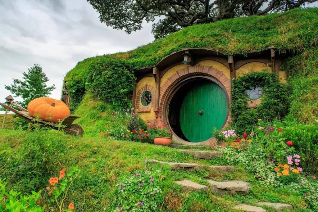 Visit Hobbiton in New Zealand for an unforgettable experience!