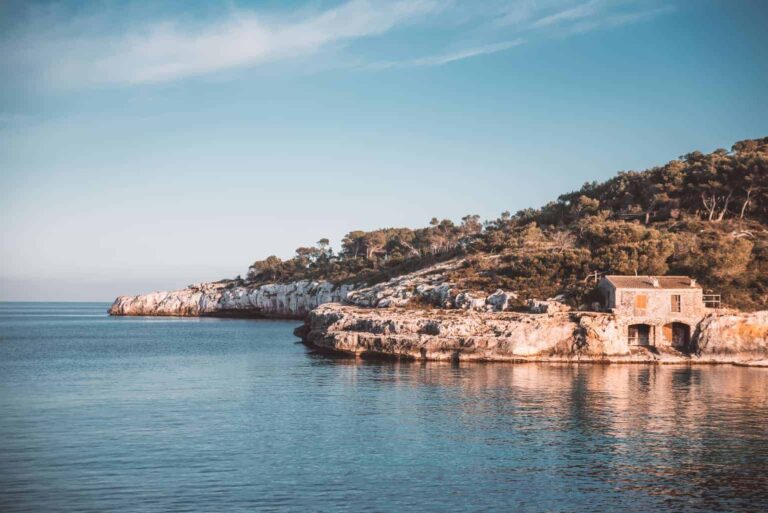 40 Dreamy Photos That Will Make You Fall in Love With Mallorca