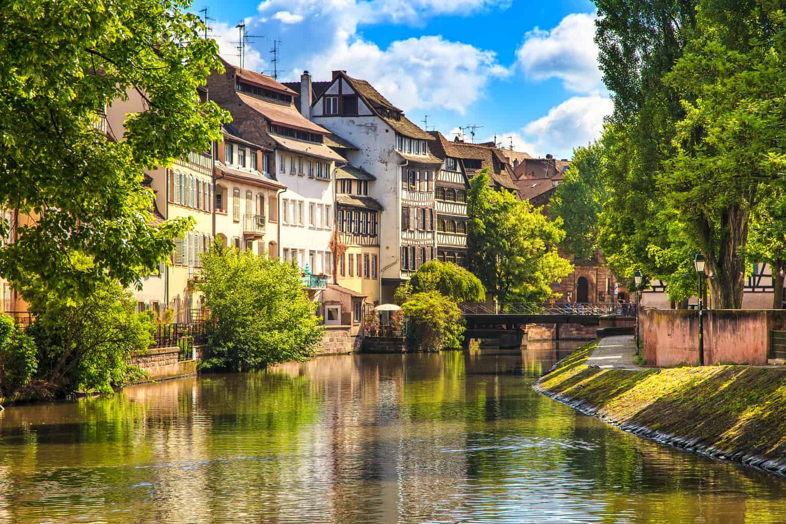 2 cities to visit in france