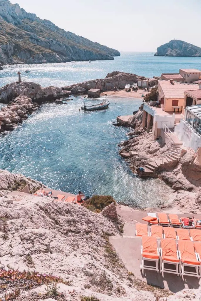 Sun loungers for hire at the Baie des Singes - Monkey Bay - near Les Goudes