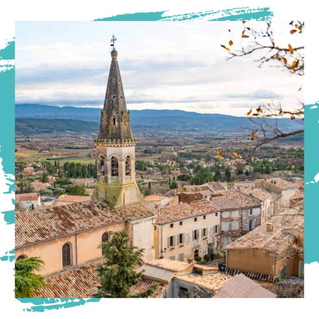 VILLAGES IN PROVENCE