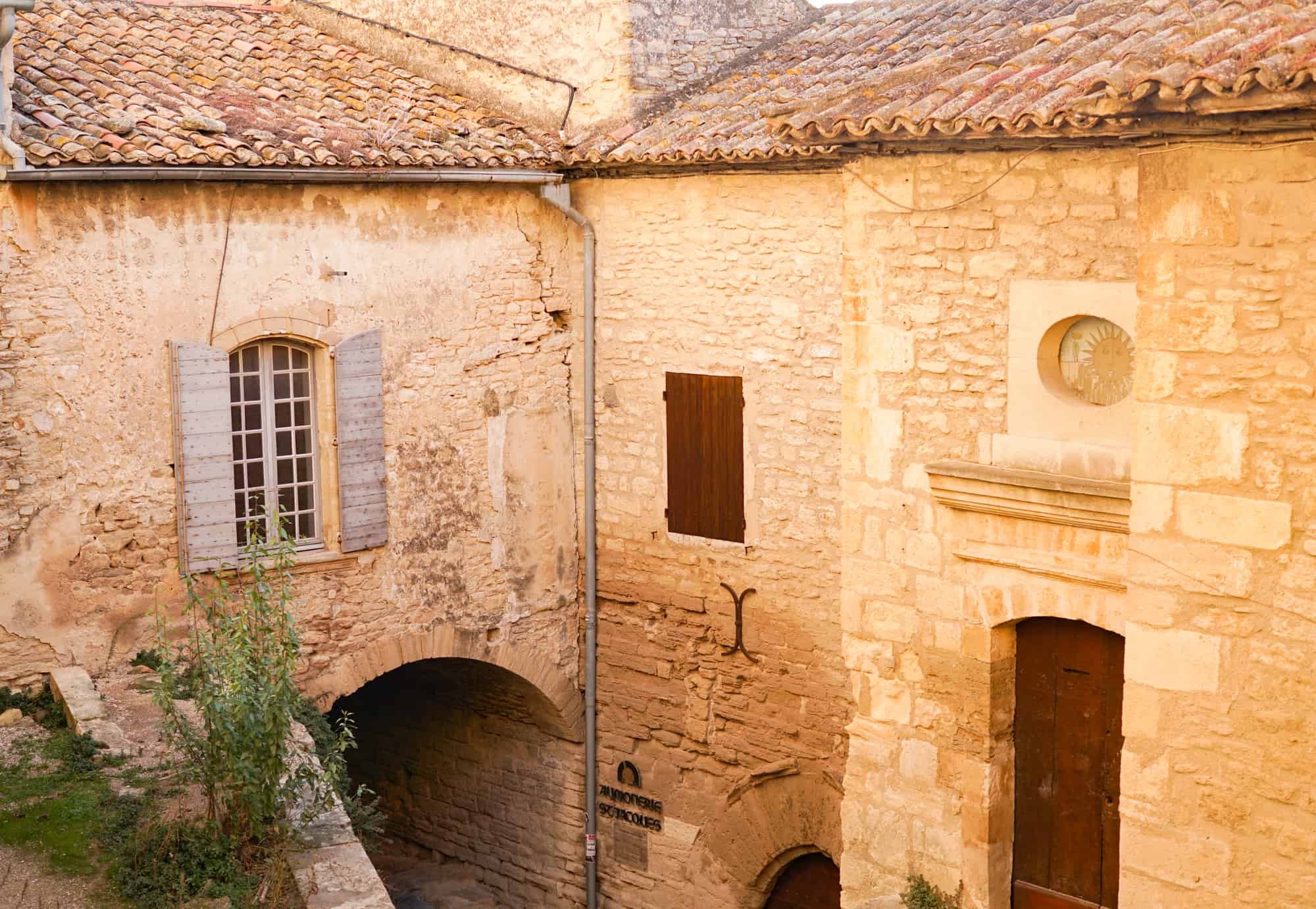 Ultimate Guide to Gordes, France A Beautiful Hilltop Village in Provence