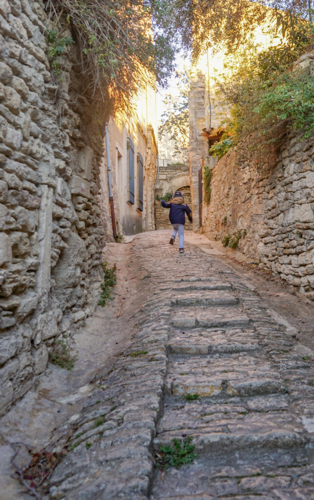 Wandering the streets of Gordes France