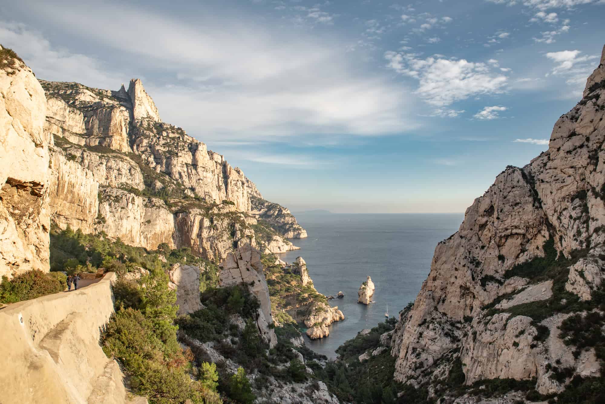 Hiking to Calanque de Sugiton, Marseille France