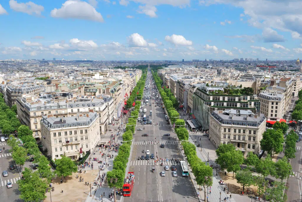 Paris. Champs Elysees