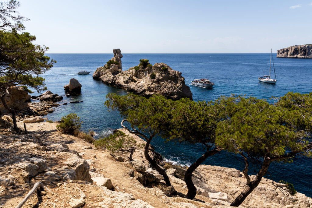 boat tour of the calanques