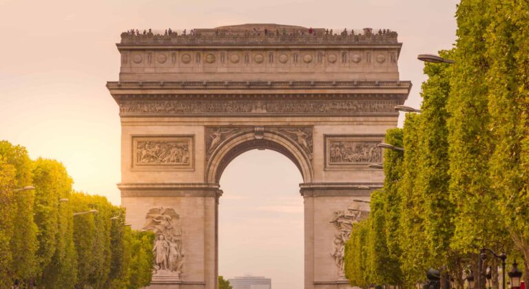 Famous Landmarks in France to Visit at Least Once in Your Lifetime