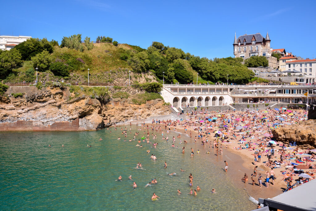 french towns to visit in summer