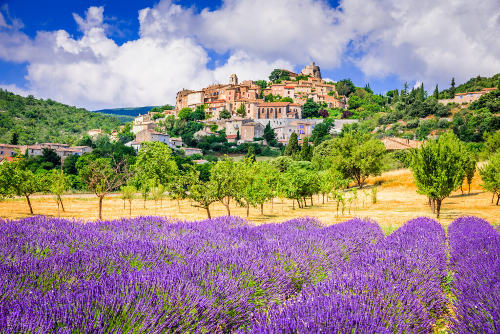 french towns to visit in summer