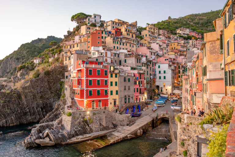 Ultimate Guide to Visiting The Towns of Cinque Terre, Italy