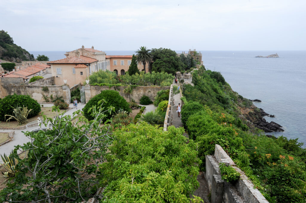 tour isola d'elba