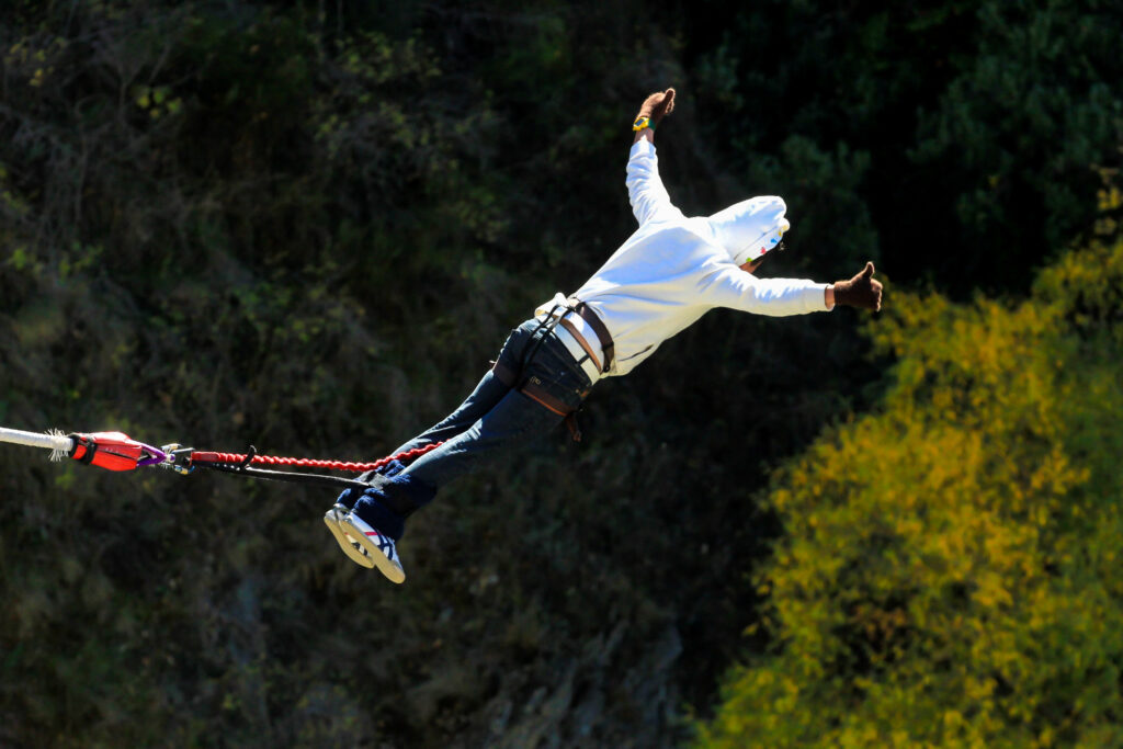 Bungy Jumping in Queenstown, New Zealand